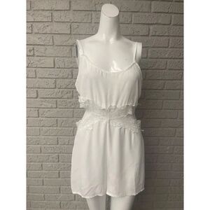 Lulu’s White Lace Cut-Out Lingerie Teddy Size L NWT